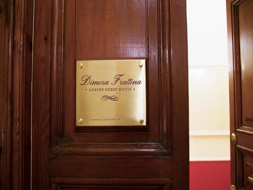 Dimora Frattina Hotel Rome Exterior photo