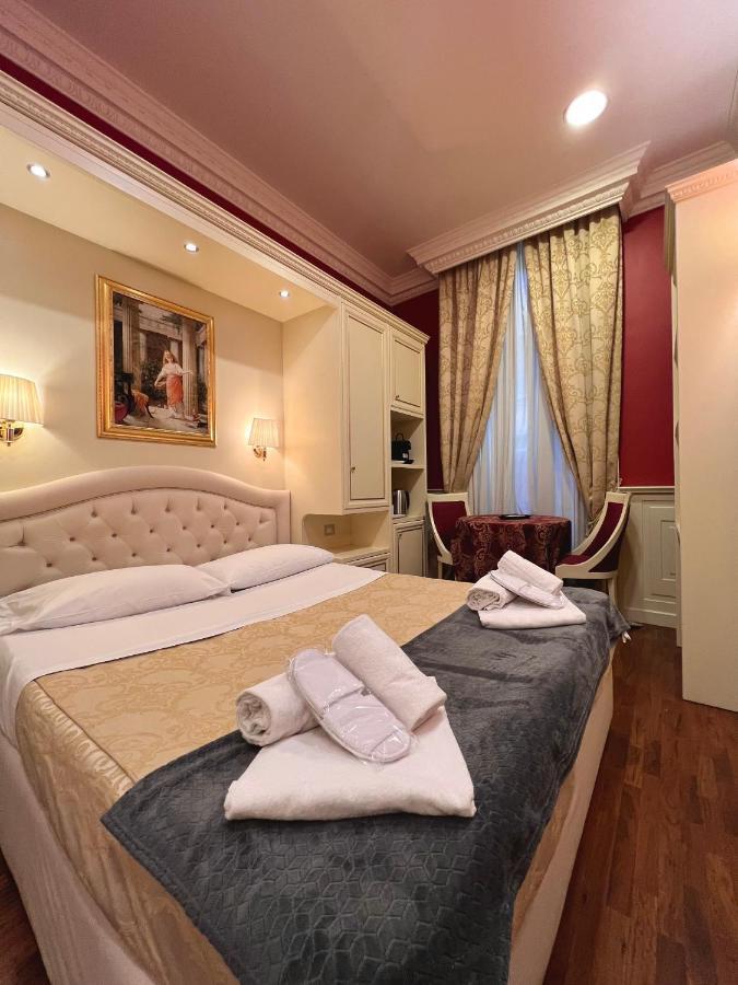 Dimora Frattina Hotel Rome Exterior photo